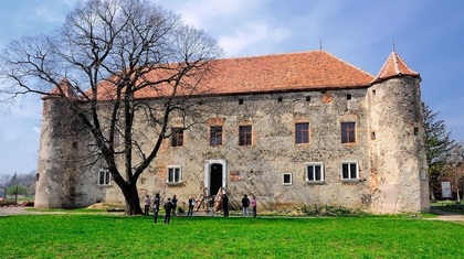 Замок Сент-Миклош
