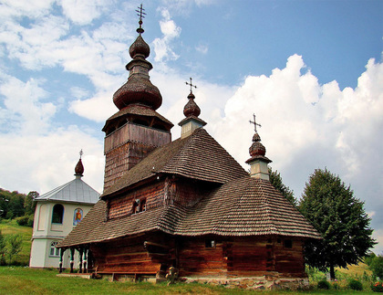 Михайловская церковь в Сваляве