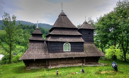 Церква святого Михайла в с.Ужок