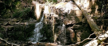 Каскады водопада Скакало